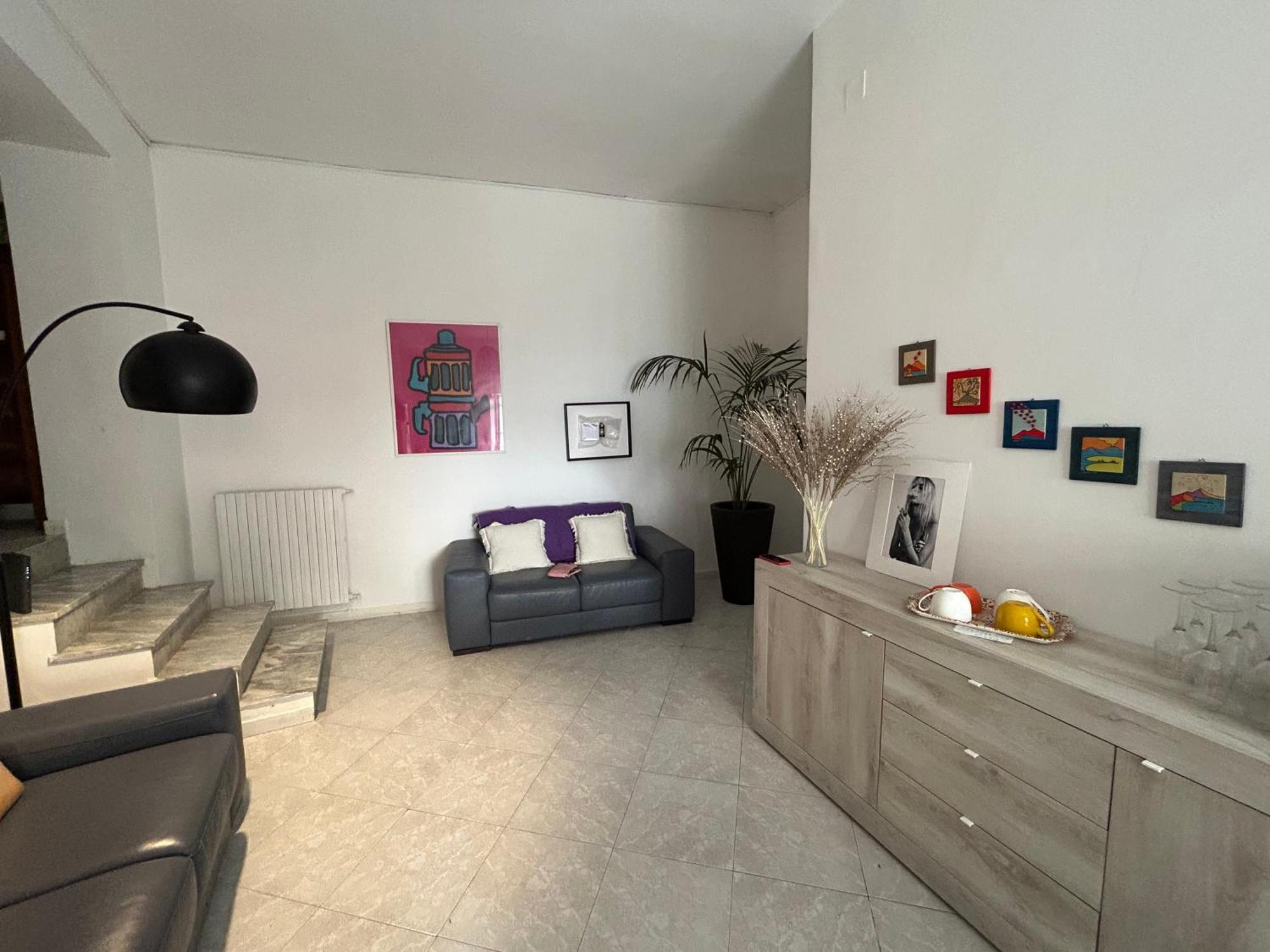 Makefemmina Hotell Neapel Exteriör bild